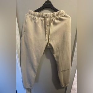 Essentials pants Size:L bought for $121 on Goat Brand new with no tags